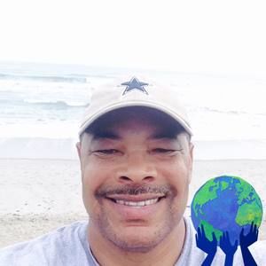 Meet your Posher, Elliott